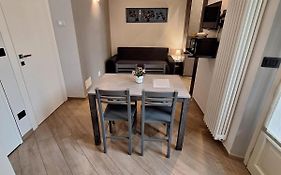Baretti Home
